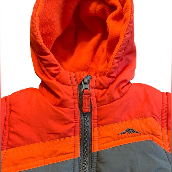 ⛰️ Pacific Trail Puffer Jacket | Gray, Orange and Red | Hooded | Size 6 Months - Picture 3 of 12